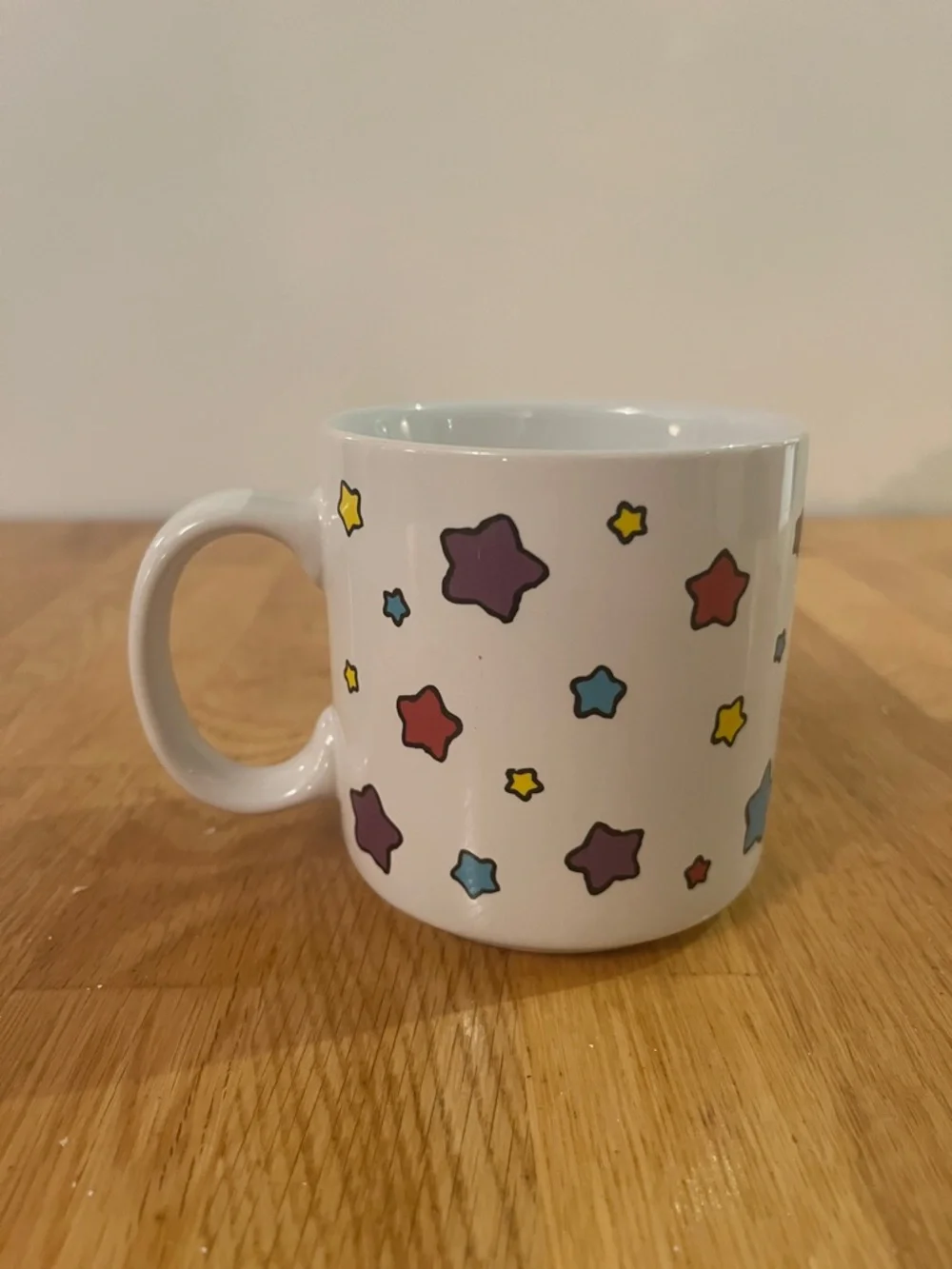 Minnie Mouse Mug - Picture 2 of 4